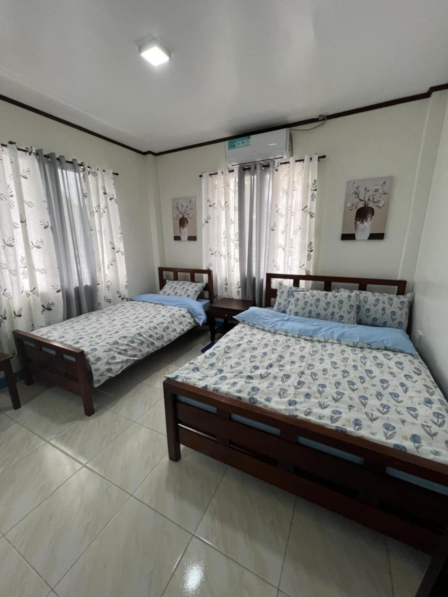 Princesa Michaella Hostel Itaytay Esterno foto