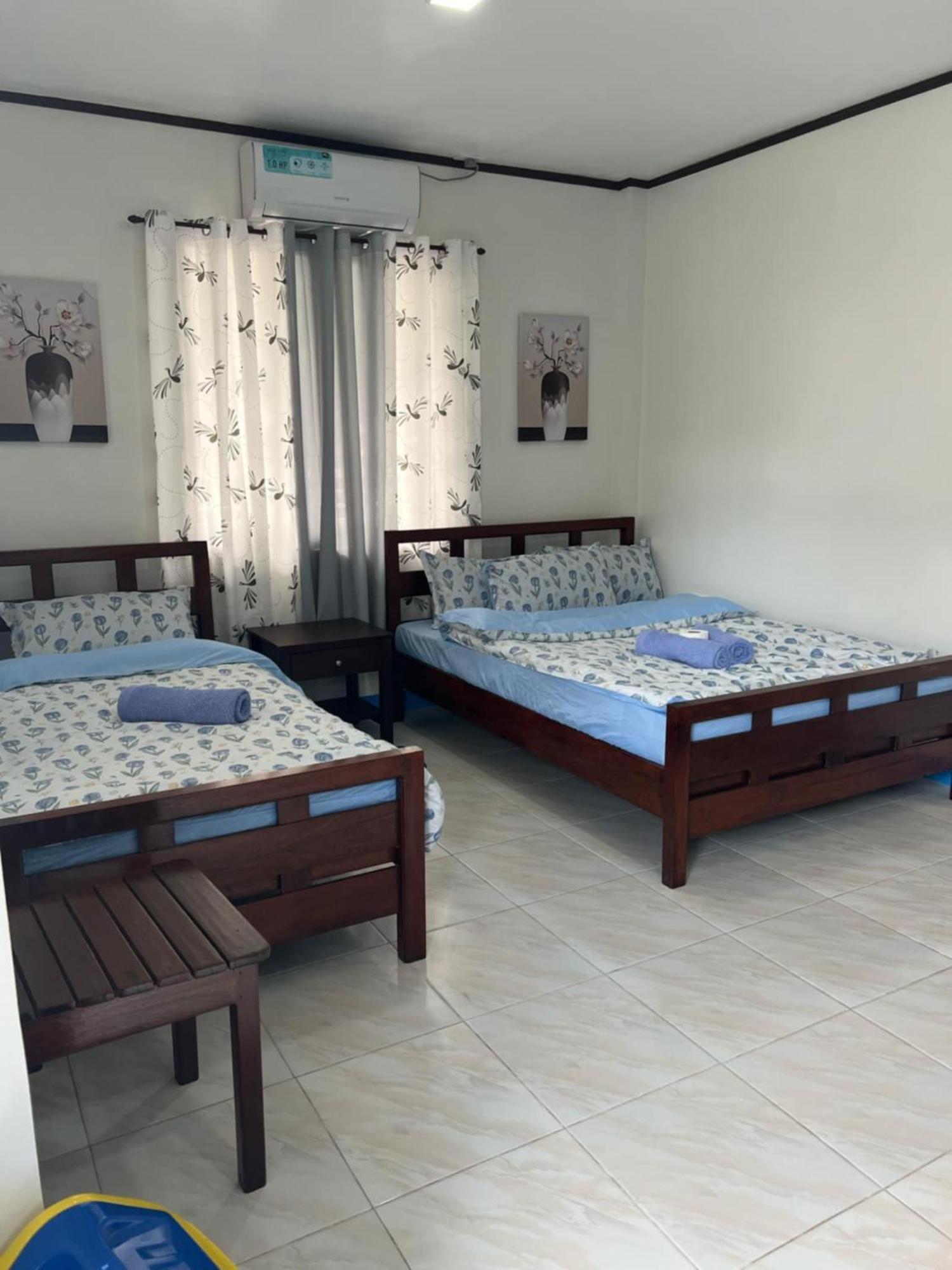 Princesa Michaella Hostel Itaytay Esterno foto
