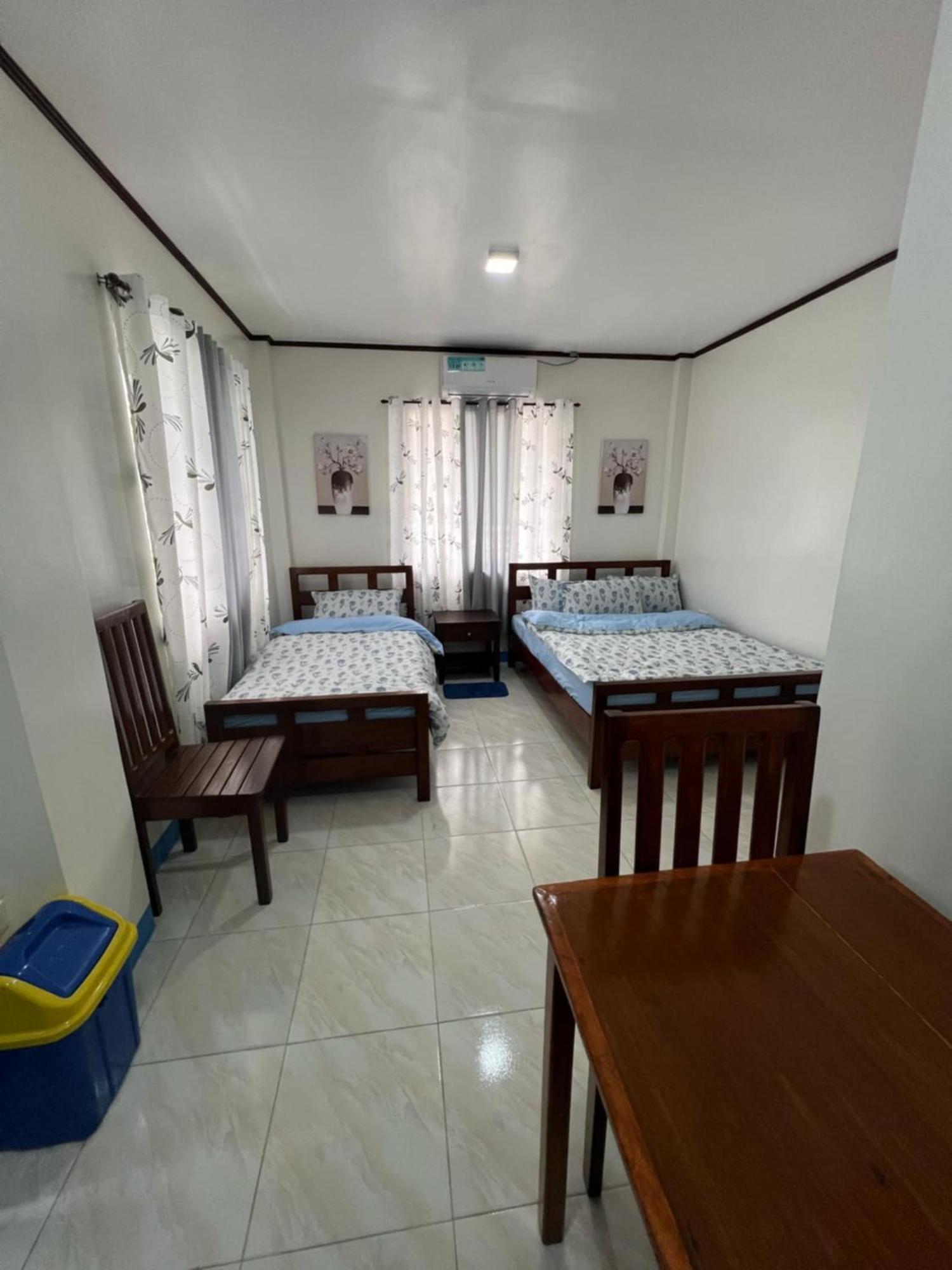 Princesa Michaella Hostel Itaytay Esterno foto